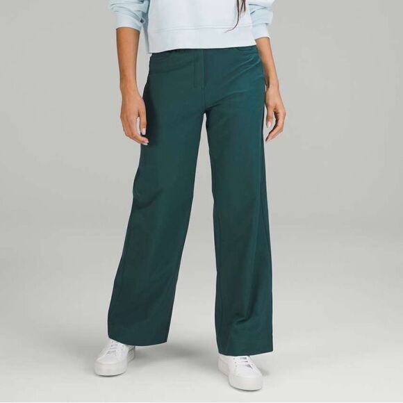 NEW Lululemon City Sleek 5 Pocket Wide-Leg High-Rise Pant Light Utilitech - Picture 1 of 6